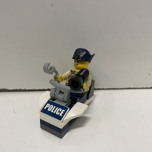 LEGO City Advent Calendar 2015 Police Snowmobile 60099-17 Incomplete